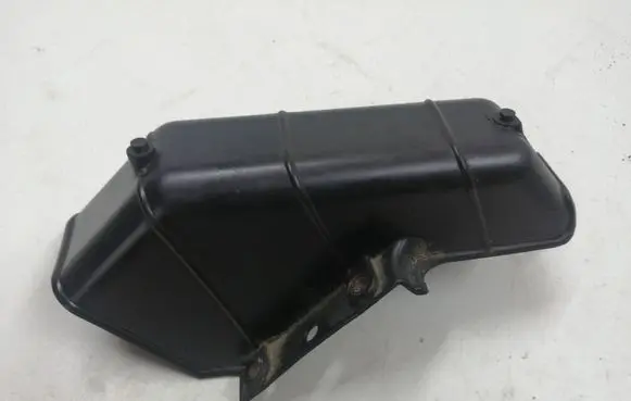 Other engine bay part