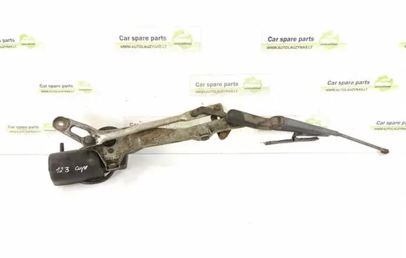 Mercedes-Benz 200 300 W123 Front wiper linkage 1238200242 1238200842
