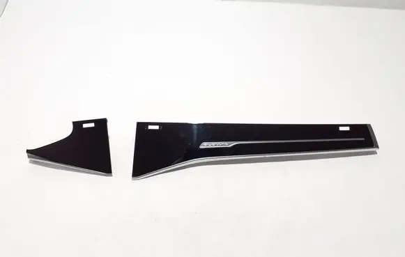 Audi Q8 Panel trim 4M8857720D
