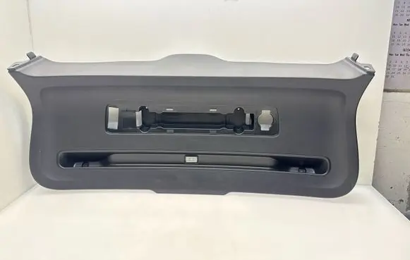 Volvo XC40 Tailgate trim 30747056