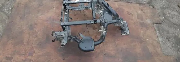 Citroen Berlingo Front axle beam 9800426480