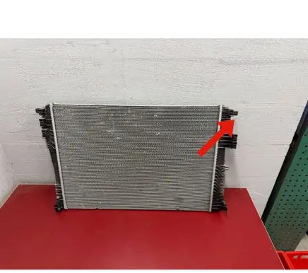 Chrysler Pacifica Coolant radiator 68217314AE