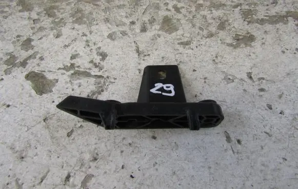 BMW 3 G20 G21 Front bumper mounting bracket 7422252