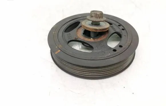 Toyota Aygo AB10 Crankshaft pulley 134700q010