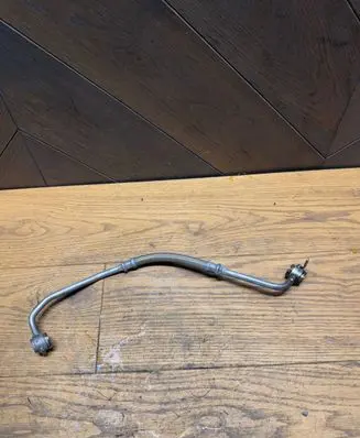 Coolant pipe/hose