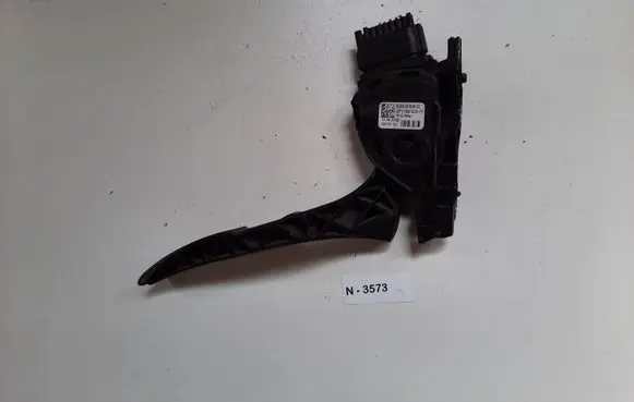 Ford Mondeo MK IV Accelerator throttle pedal 6G929F836SC