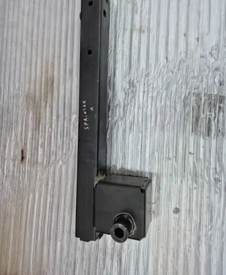 Battery bracket