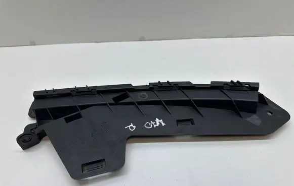 Volvo V70 Front bumper mounting bracket 30796388