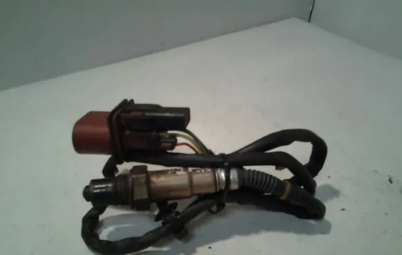Audi A8 S8 D3 4E Lambda probe sensor 077906262A