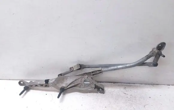 Mercedes-Benz C W204 Front wiper linkage A2048201040