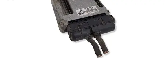 Volkswagen Touran I Engine control unit/module 03G906016BQ 1039S06275 0281011906