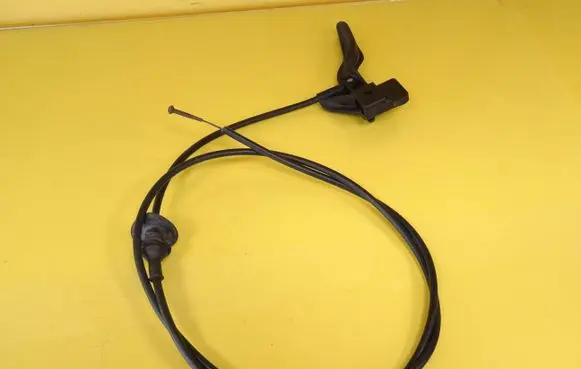 Engine bonnet/hood lock release cable