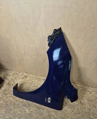 Opel Corsa E Fender