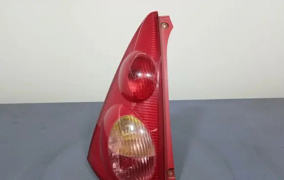 Peugeot 107 Rear/tail lights 81560-0H040
