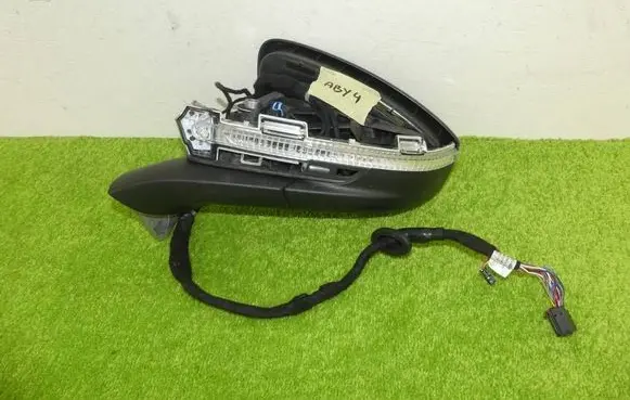 Volkswagen Tiguan Front door electric wing mirror 571857501DD