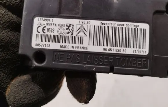 Peugeot 5008 Bluetooth control unit module 9665183080