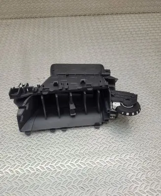 Peugeot 308 Dashboard side air vent grill/cover trim