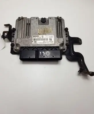 Hyundai i30 Engine control unit/module 391132A930 0281019084