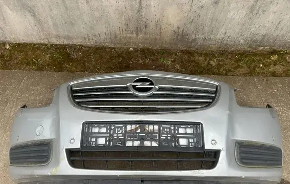 Opel Insignia A Front bumper 
