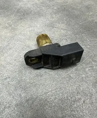 BMW 5 E60 E61 Camshaft position sensor 7794646 25916010 130105