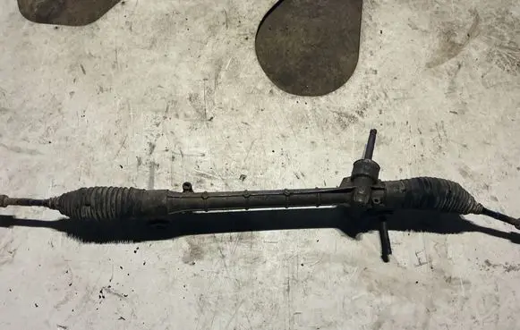Toyota Yaris Steering rack F800000672