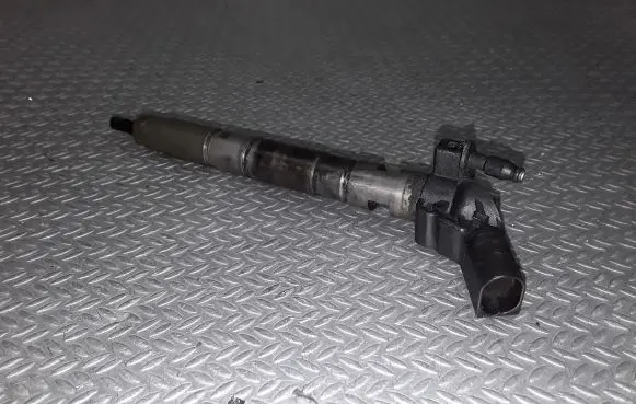 Audi A6 S6 C6 4F Fuel injector 0445115052 059130277AH