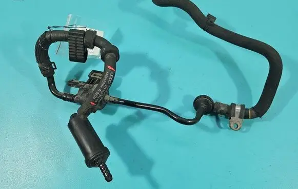 Audi A7 S7 4G Fuel pressure sensor 06H906517L IMPRK1478591