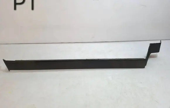 Volkswagen Sharan Sliding door rail trim 7N0843796 LI7F