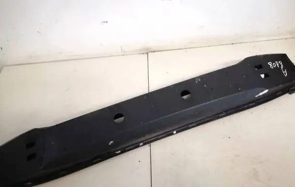 Volvo V50 Front bumper mounting bracket 30655876