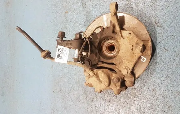 Renault Fluence Front wheel hub spindle knuckle