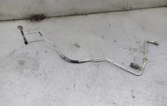 Ford C-MAX I Air conditioning (A/C) pipe/hose