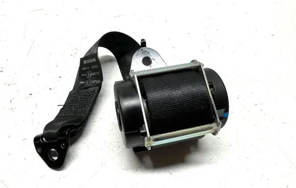 Nissan Qashqai Rear seatbelt 88844JD000