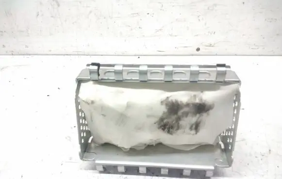 Honda FR-V Passenger airbag