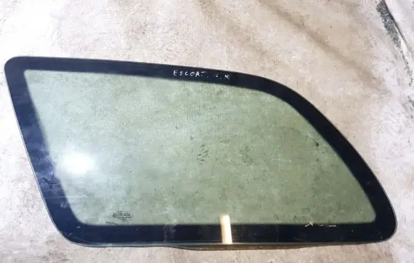 Ford Escort Rear side window