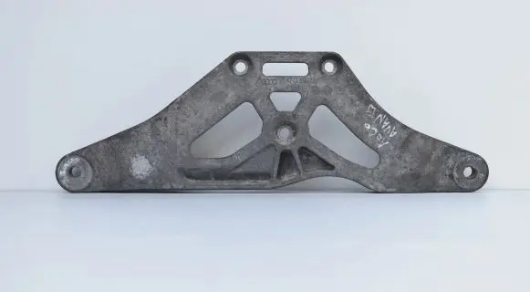 Audi A6 S6 C6 4F Rear differential/diff mount bracket 4F0599287