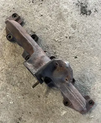 Peugeot 607 Exhaust manifold 9631424110 19631424110 963142411