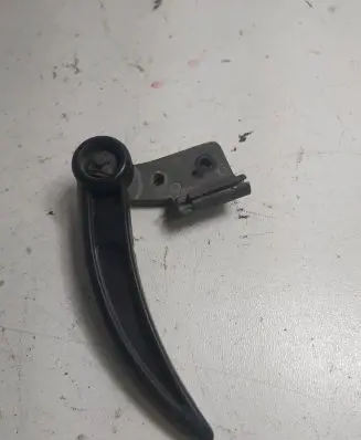 Volkswagen Golf I Engine bonnet (hood) release handle