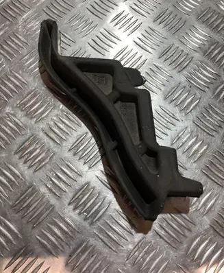 Toyota Yaris XP210 Fender foam support/seal PK21069