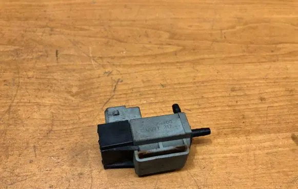 Hyundai i30 Turbo solenoid valve 351202A400