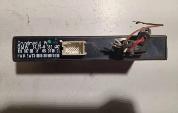 BMW 3 E36 Comfort/convenience module 61358369482 05071801
