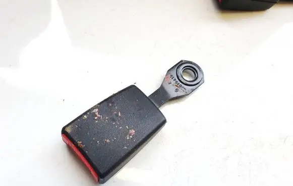 Citroen C2 Front seatbelt buckle 33019951 9640832577