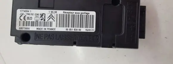 Peugeot 3008 I Bluetooth control unit module 9665183080