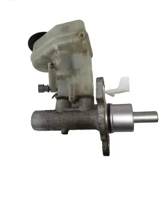 Master brake cylinder