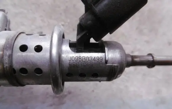 Citroen Jumpy AdBlue injector 98011833080 J098B03499