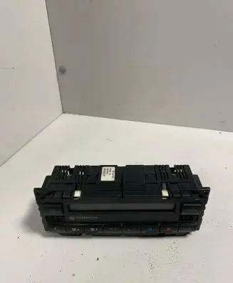 Volkswagen PASSAT B5.5 Climate control unit 3B1907044H