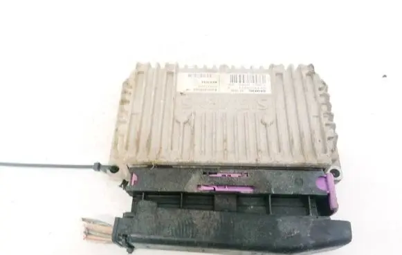 Renault Megane II Engine control unit/module 8200394105 8200272204
