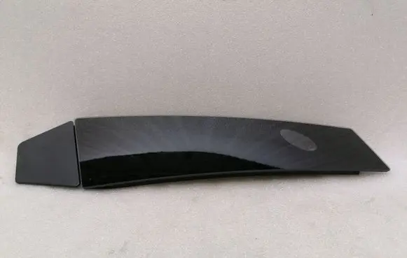 Tesla Model 3 (B) Pillar trim (exterior) 109297800C 110044100E