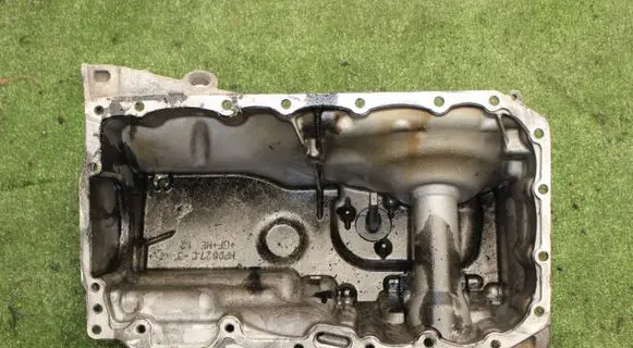 BMW 3 E90 E91 Oil sump 8512073