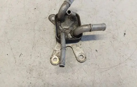 Engine oil radiator
