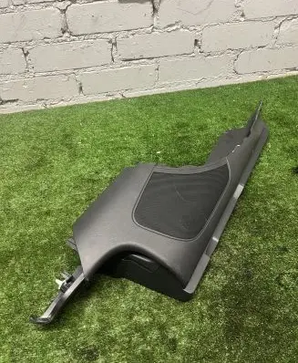 Mercedes-Benz GLE W167 Other trunk/boot trim element A1676901610